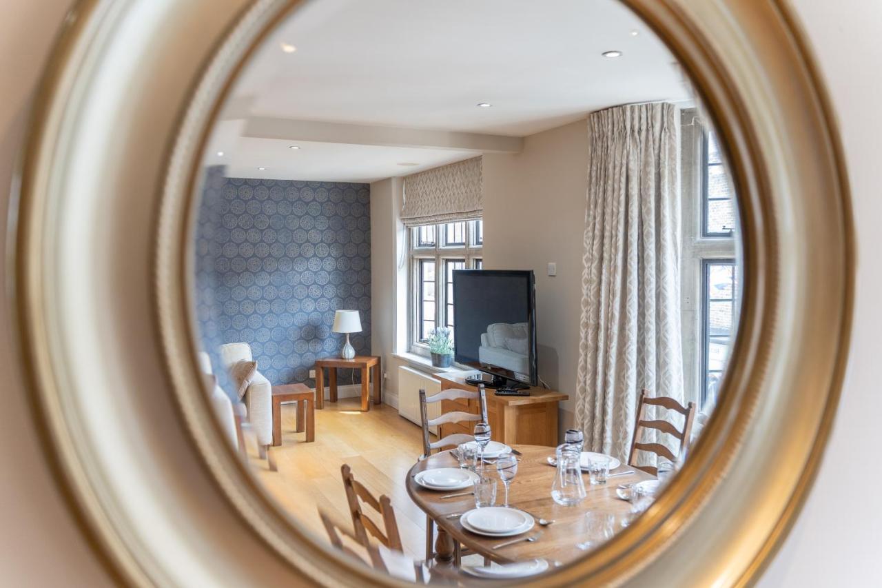 Castle Properties:Eton-The College Windsor Exteriör bild