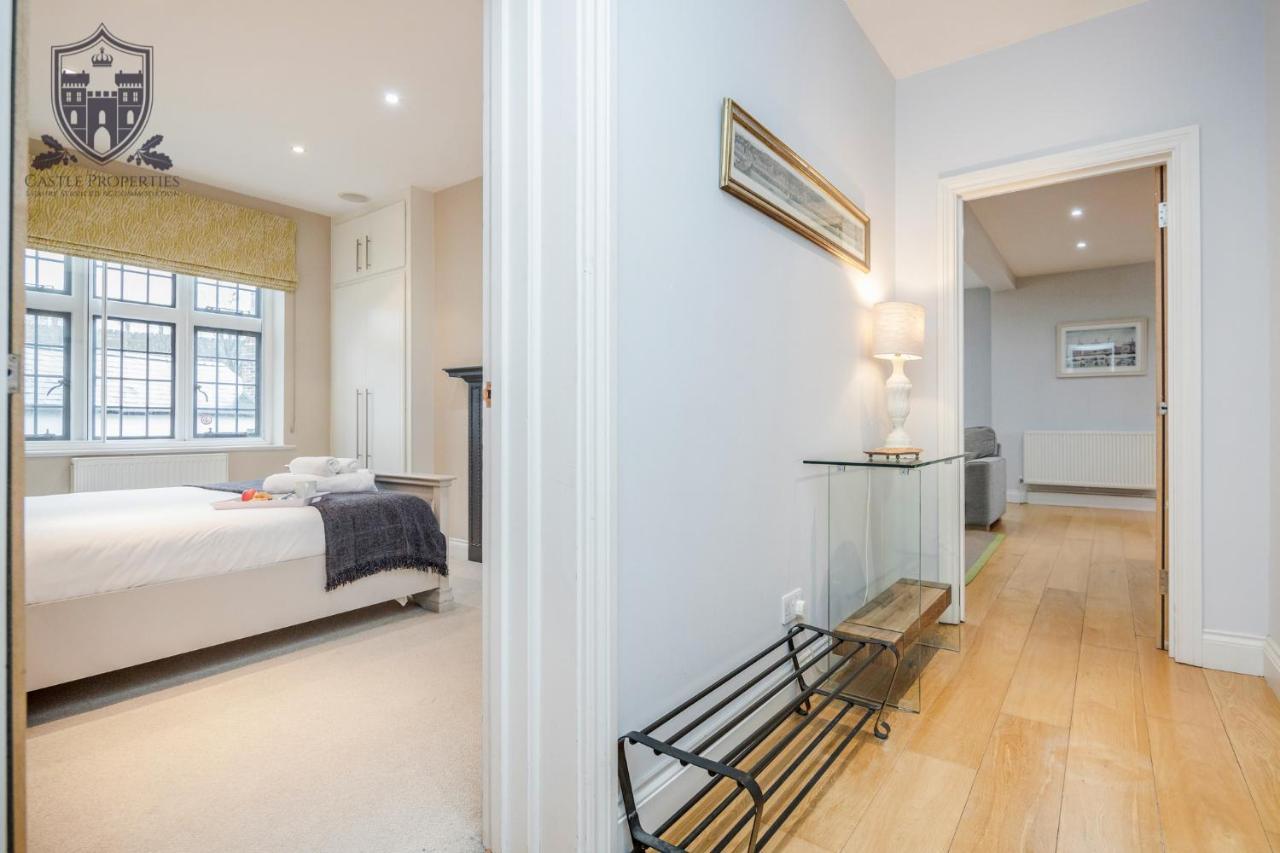 Castle Properties:Eton-The College Windsor Exteriör bild